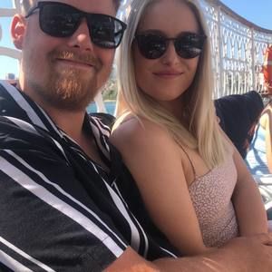 Meet your Posher, Julia